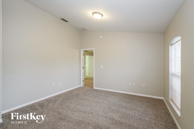Building Photo - 5230 Snowy Heron Dr