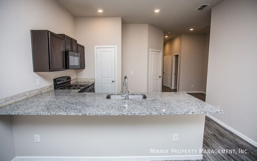 Building Photo - 1639 133rd St