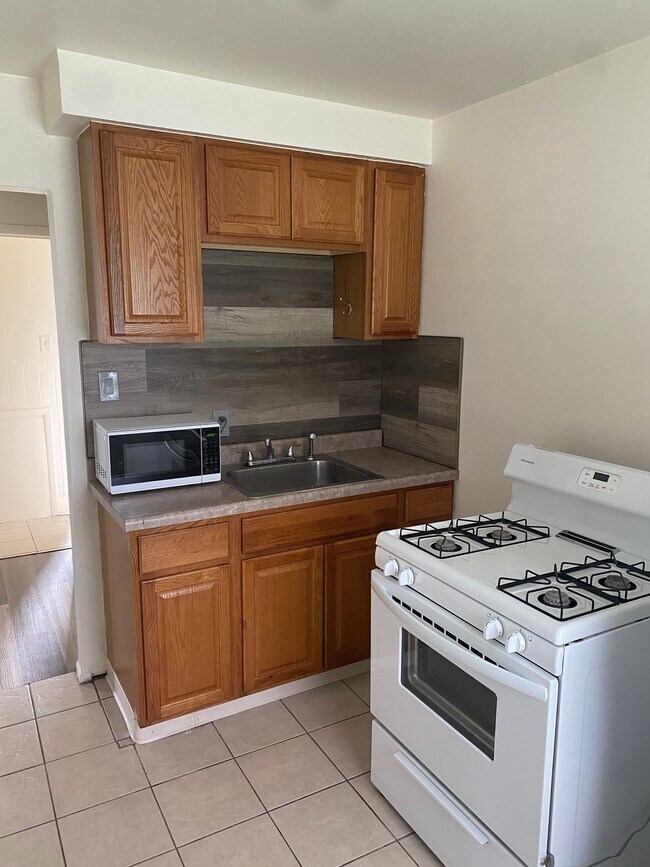 Floorplan - Airport Apartments (DCP Venture 3 LLC)