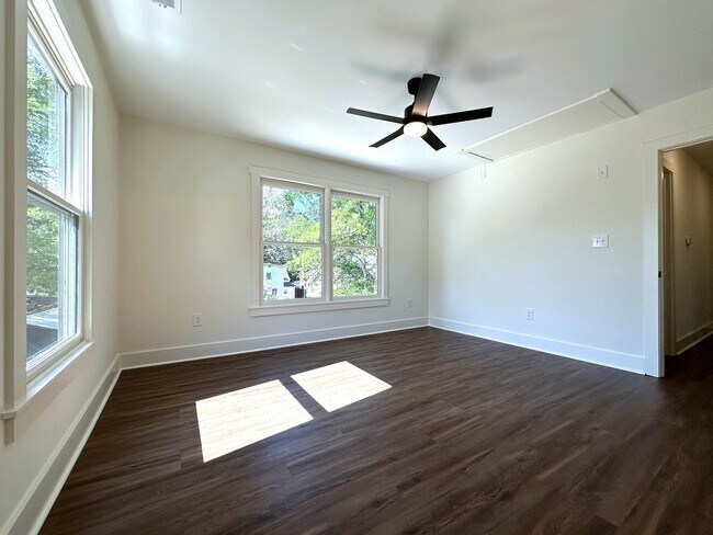 Building Photo - NEW CONSTRUCTION - Available August 2025!