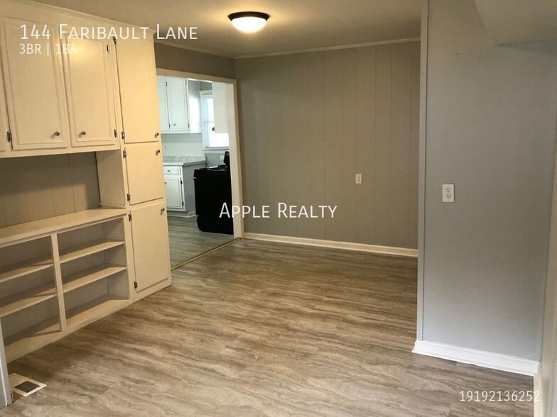 Building Photo - 144 Faribault Ln