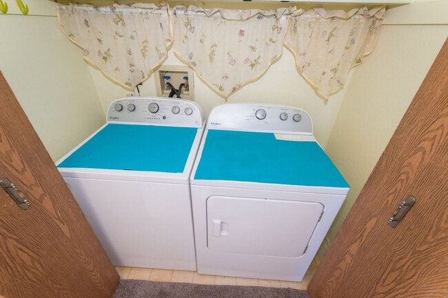 Building Photo - Beautifully Updated 2BR/2BA Home – Near Fort Huachuca