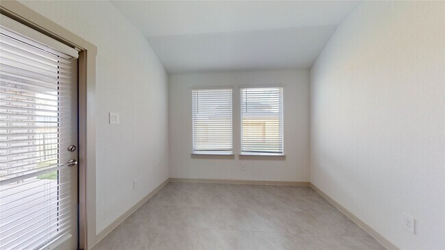 Building Photo - 28950 Yulee Mill Dr