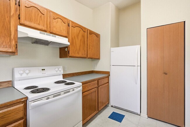 Building Photo - 3442abcd