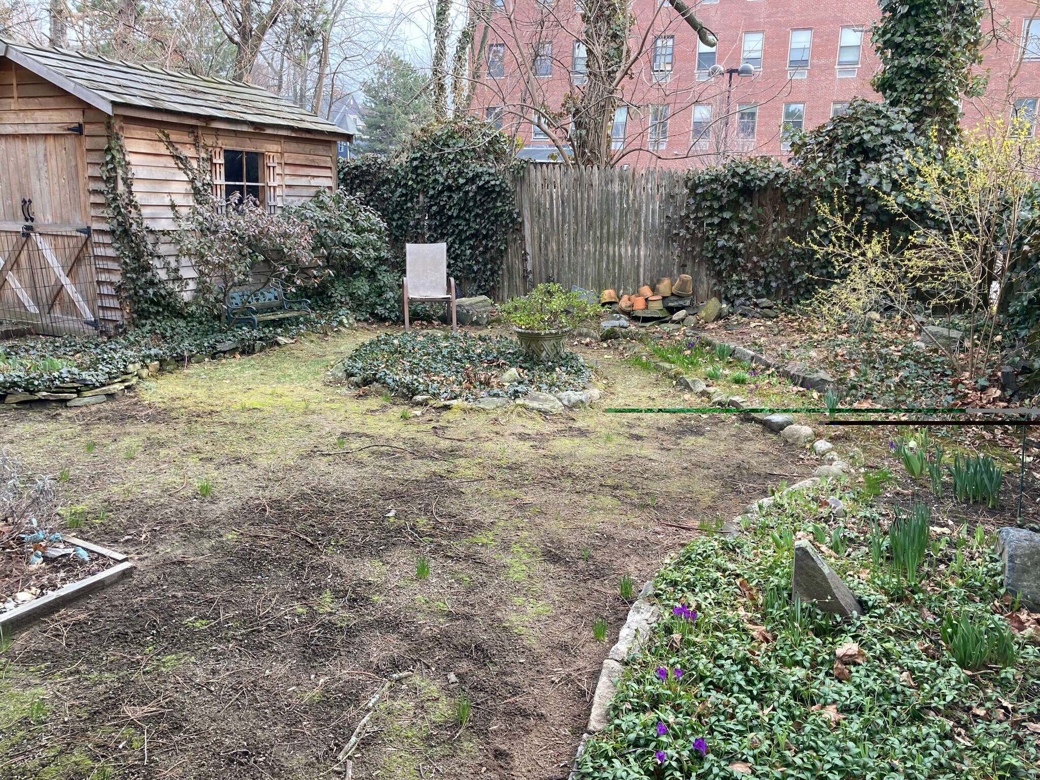 Building Photo - 39 Magnolia Ave