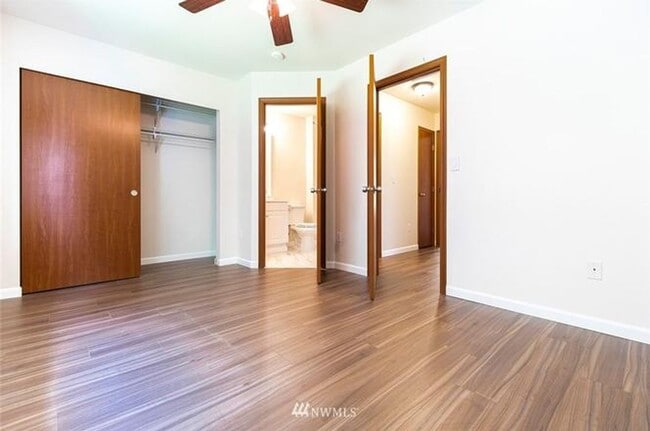 Building Photo - Spacious 3-Bedroom Home Near Horseshoe Lake