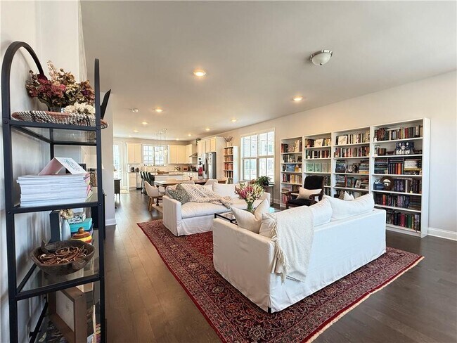Building Photo - 2520 Great Silver Fir Aly