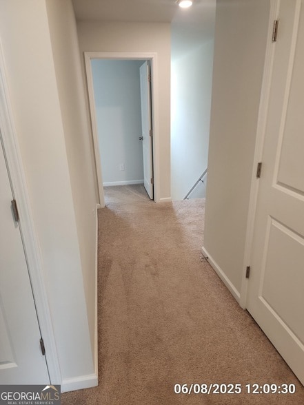 Building Photo - 214 Coneflower Rd