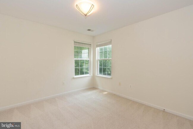 Building Photo - 4100 Presidential Hill Loop