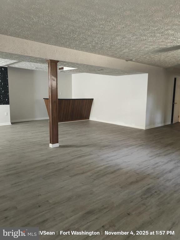 Building Photo - 11904 Aten St