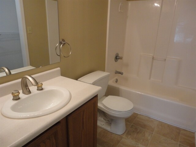 Building Photo - 7641 Blackthorn Ct