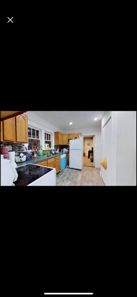 Building Photo - 11 North St