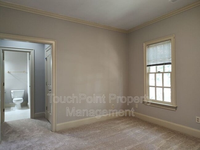 Building Photo - 4200 Old Course Dr