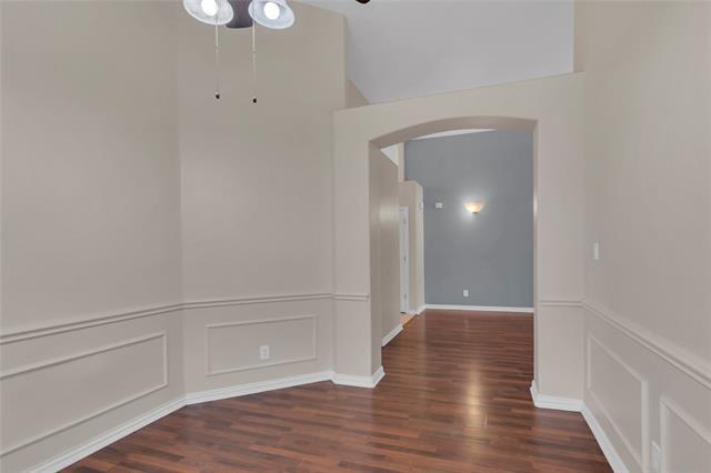 Building Photo - 5556 Flynn Ct