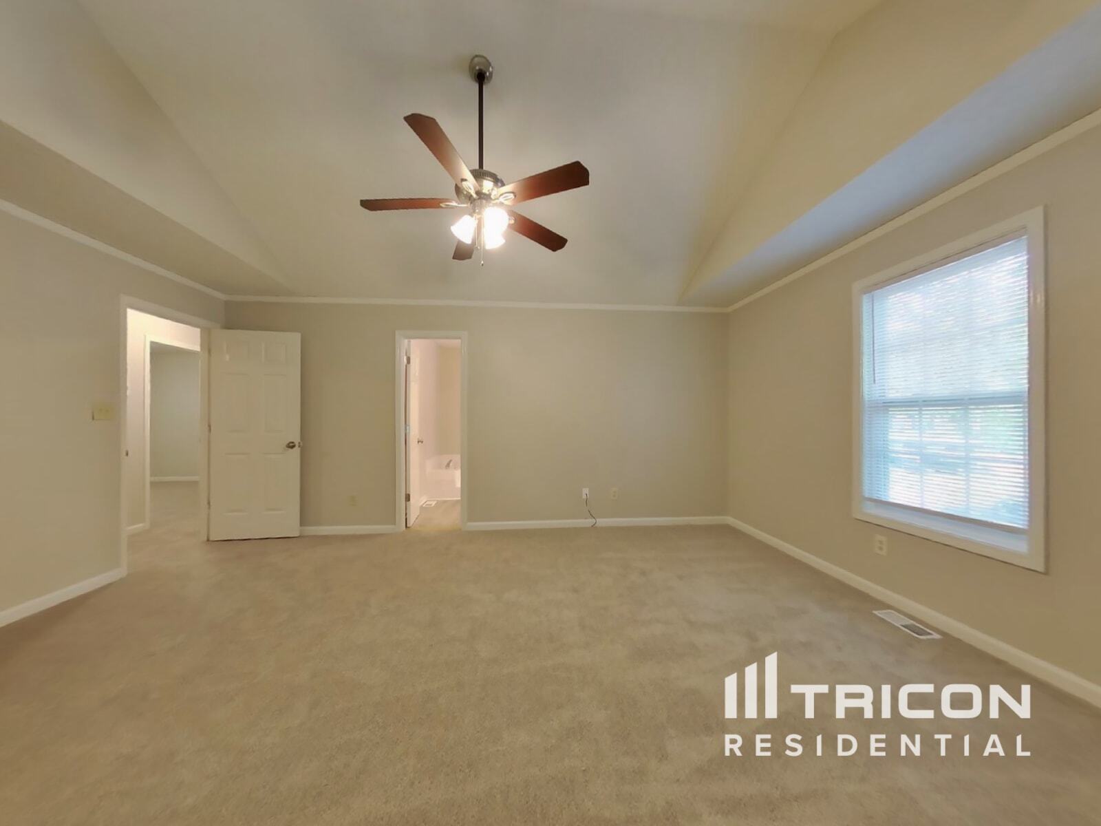 Building Photo - 2709 Owens Dr