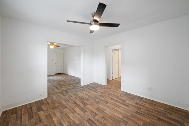 Building Photo - 5110 Avenue H