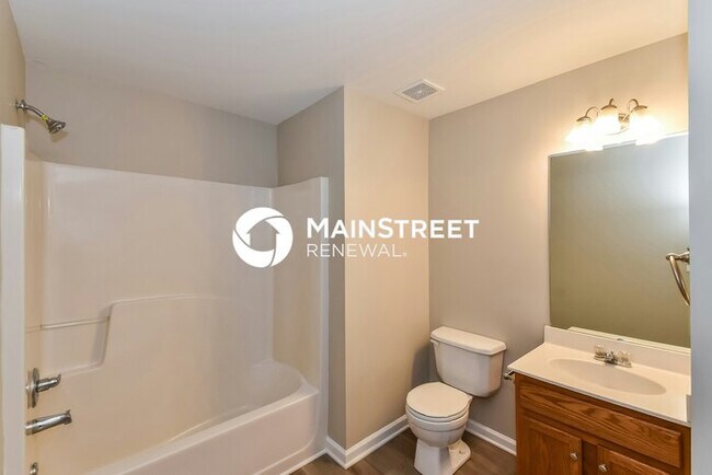 Building Photo - 3 Bedroom Pet-Friendly Home in Dallas, GA with Main Street Renewal