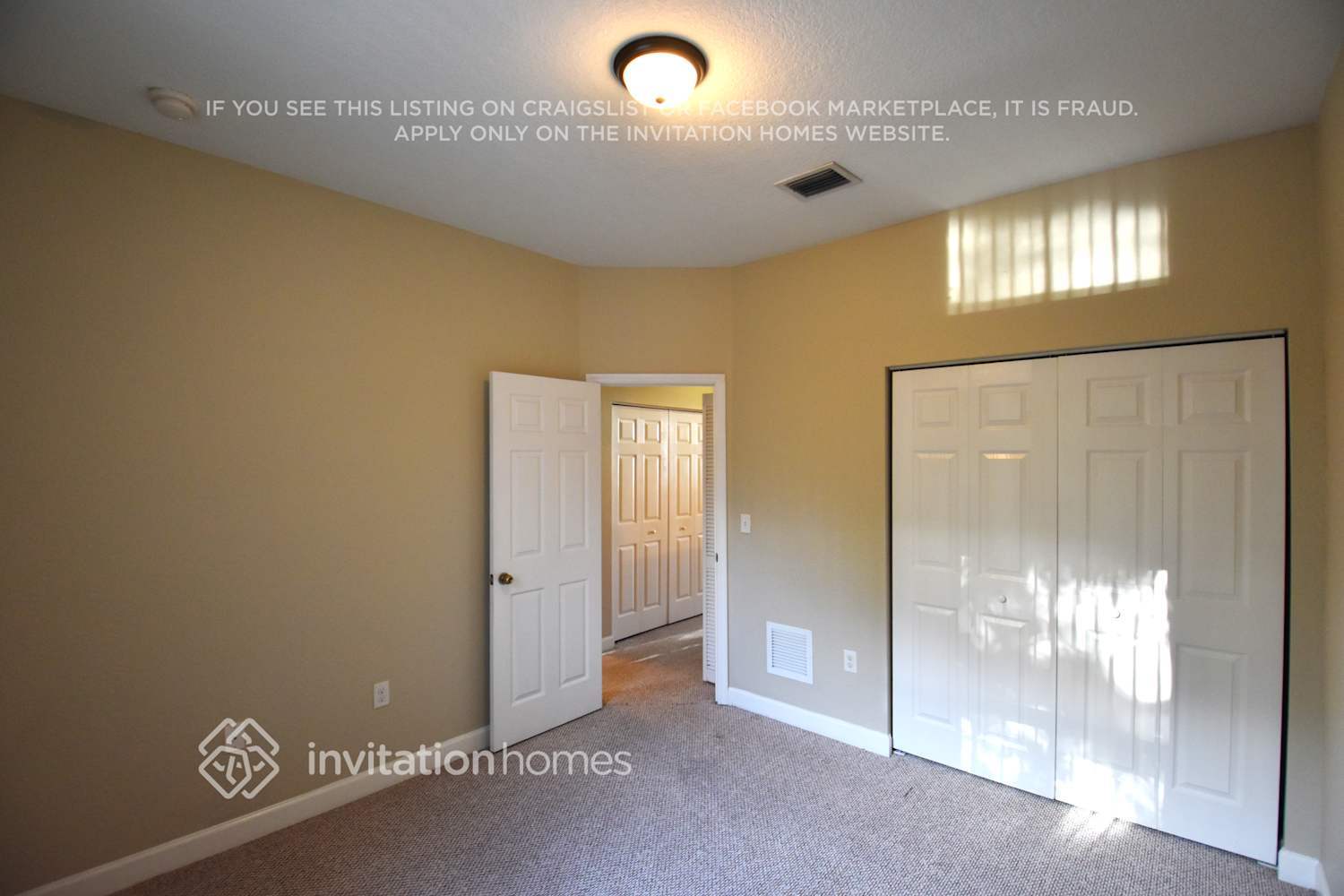 Building Photo - 20769 NE 10th Ct