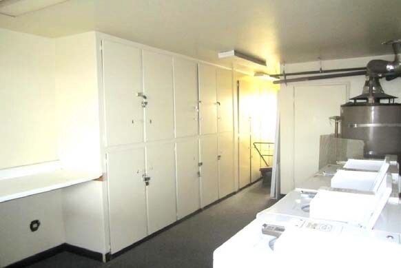Laundry Room - 9954 Ramona St
