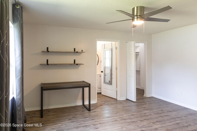 Building Photo - 1572 Holbrook Rd NW