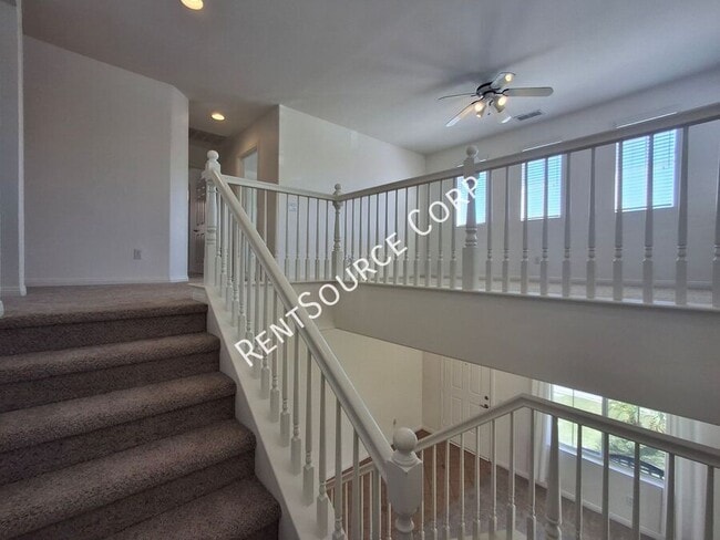Building Photo - 24339 Alyssum Pl