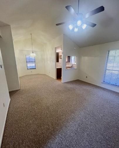 Building Photo - 728 W San Antonio St