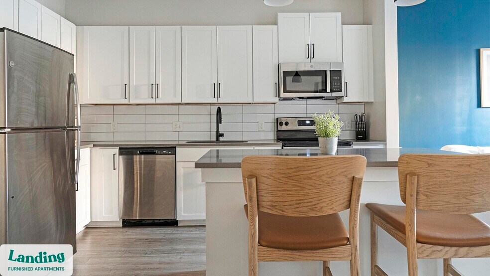 Building Photo - 1270 Hillcrest Dr