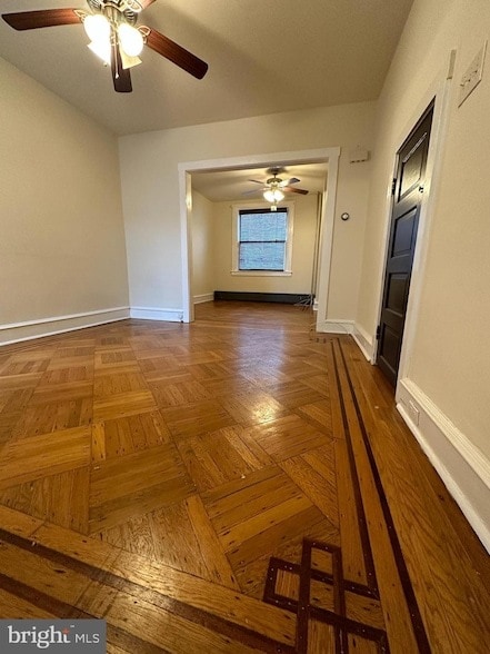 Building Photo - 2525 1/2 Edgemont Street Unit