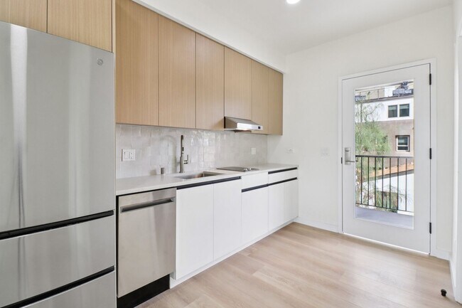 Building Photo - 4456 30th Street - North Parks Elevated Spanish Style Community