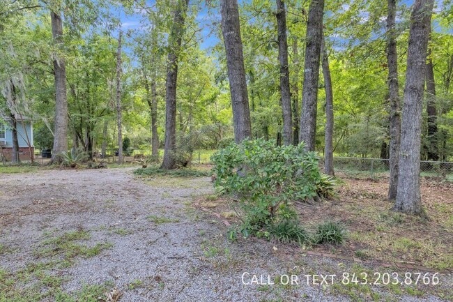 Building Photo - 174 Winding Rock Rd
