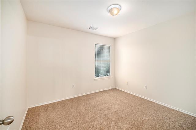 Building Photo - 538 Mast Ct