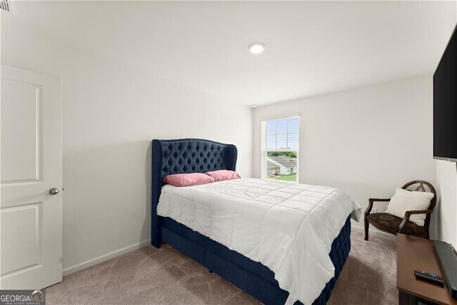 Building Photo - 157 Colbury St