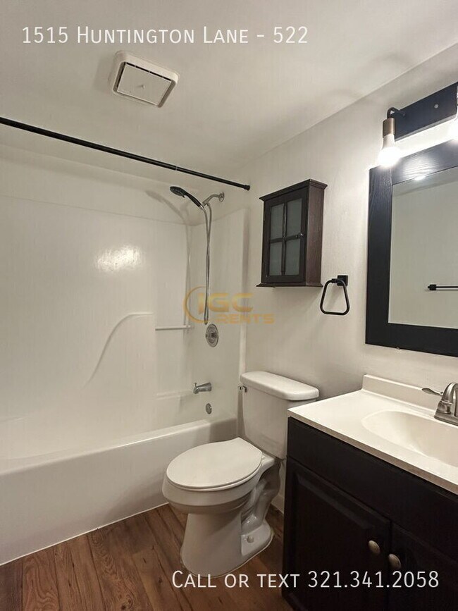 Building Photo - 1515 Huntington Ln