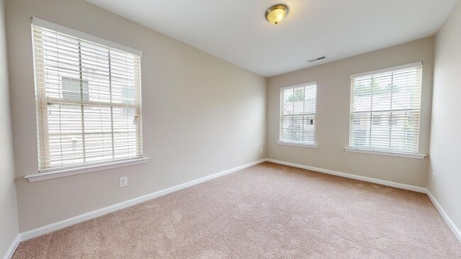 Building Photo - 1224 Garden Stone Dr