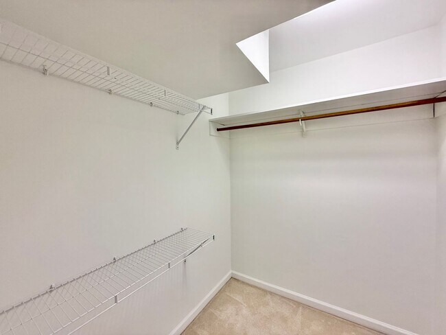 Building Photo - **OFFERING WAIVED APPLICATION FEES & $200 ...