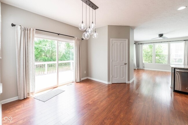 Building Photo - 1325 Brentford Ln