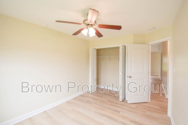 Building Photo - 276 Strike Eagle Dr