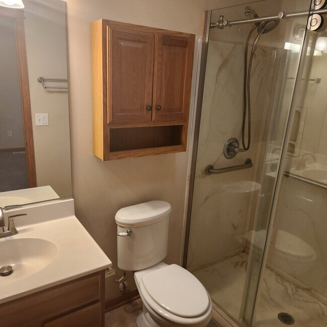 Building Photo - 4636 E Merced St