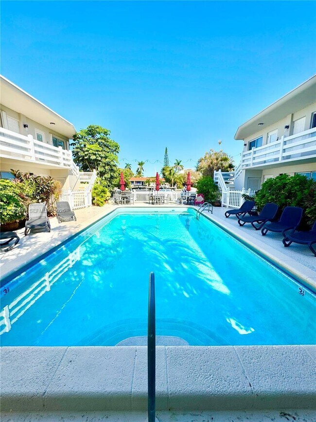 Building Photo - 1601 SE 15th St