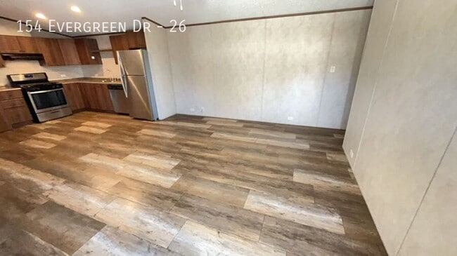 Building Photo - 154 Evergreen Dr