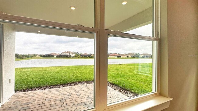 Building Photo - 3619 Savanna Palms Ct