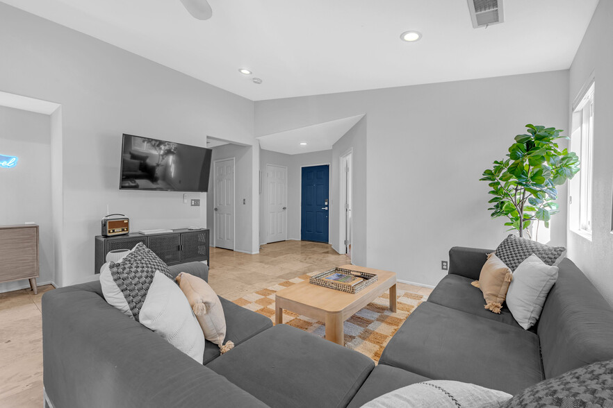 Building Photo - 83157 Todos Santos Ave