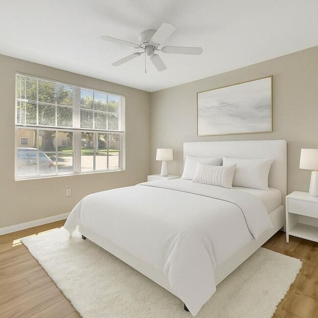 Building Photo - 15135 Michelangelo Blvd