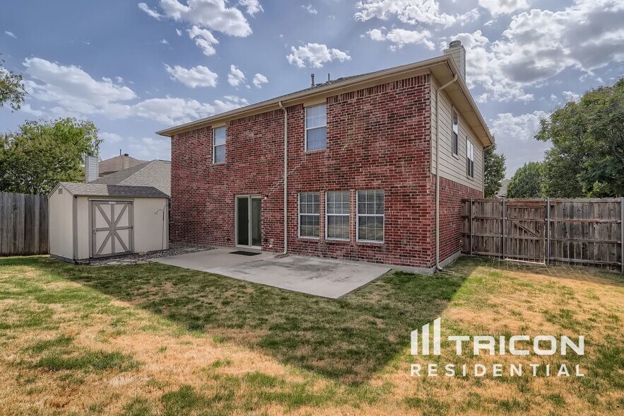 Building Photo - 6712 Red Rock Trail
