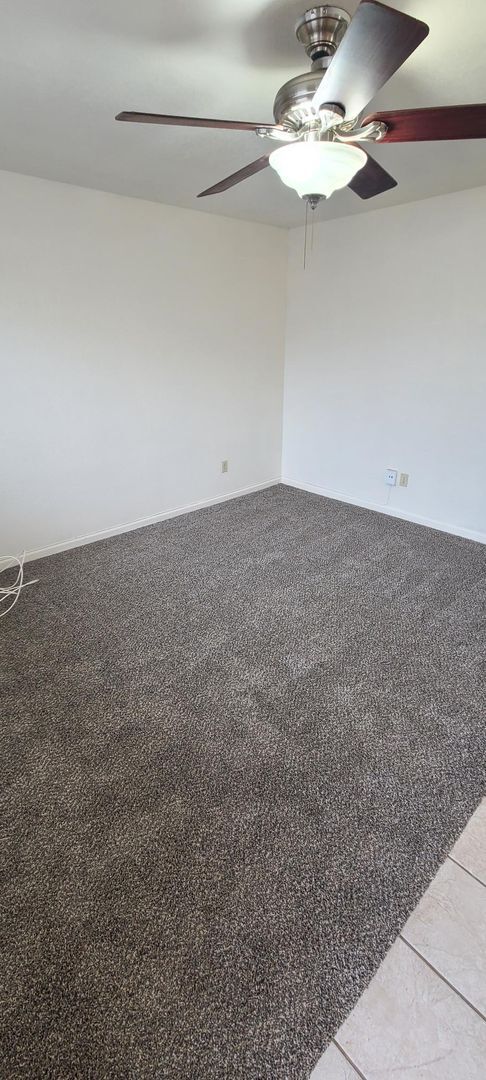 Building Photo - 2Bedroom/1 Bath Condo with private Yard an...