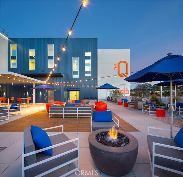 Building Photo - 6200 Variel Ave