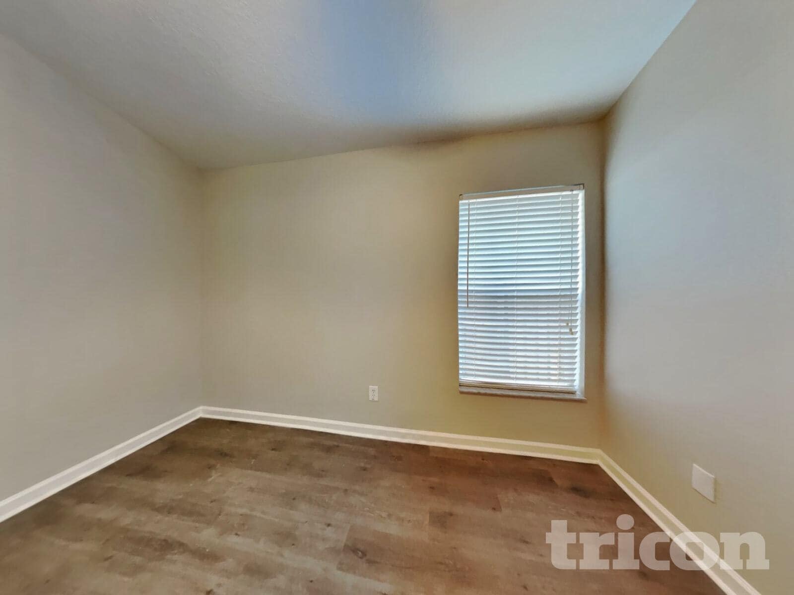Building Photo - 12329 Cedarfield Dr