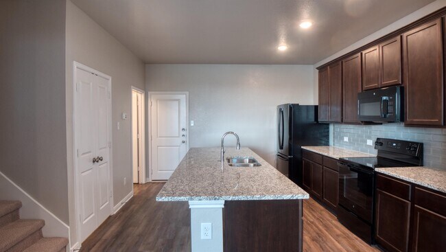 Building Photo - 1622 Lummus Dr