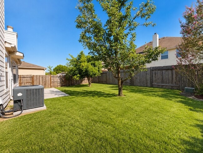 Building Photo - 714 Cypresswood Ridge