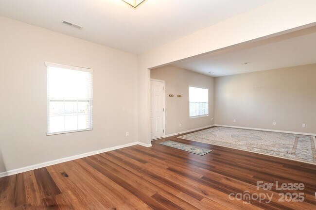 Building Photo - 1516 Sunflower Field Pl